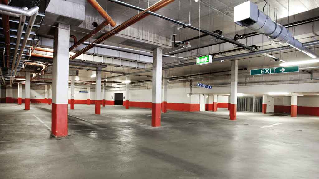 commercial building parking space cleaning company